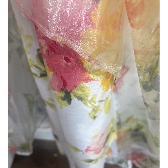 City Studio Floral Hi Lo Skirt with Sheer Overlay Size 1 Say Yes Prom Macy's - Picture 8 of 13